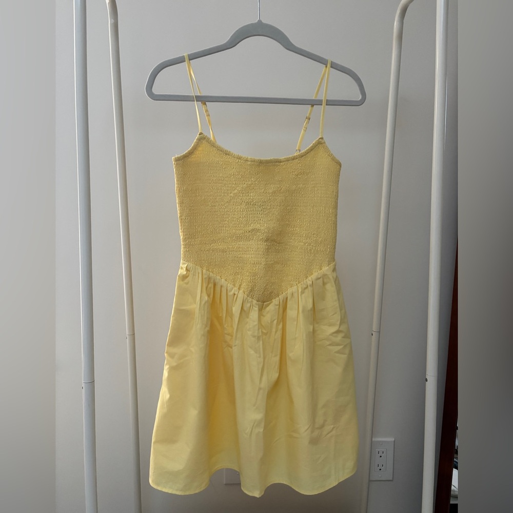 Abercrombie Dipped Waste Smocked Mini Dress - Picture 7 of 9